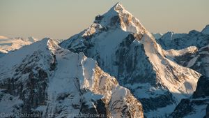 Le montagne non finiscono la's poster