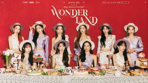 WJSN Concert 2022 "Wonderland"'s poster