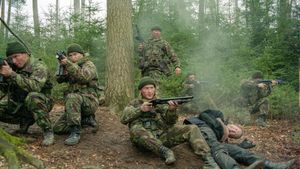 Dog Soldiers's poster