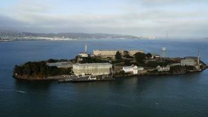 Inside Alcatraz: Legends of the Rock's poster