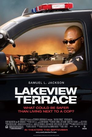Lakeview Terrace's poster