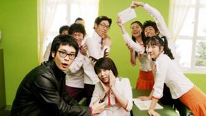 Dasepo Naughty Girls's poster
