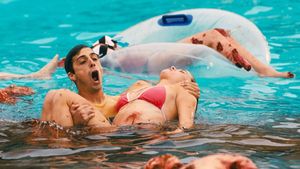 Piranha 3DD's poster