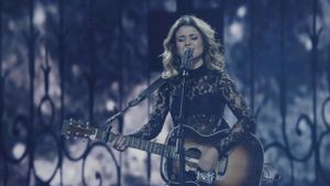 Paula Fernandes - Amanhecer Ao Vivo's poster