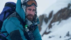 Everest's poster
