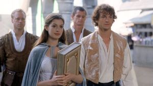 Ella Enchanted's poster