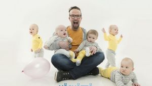 Man and a Baby's poster