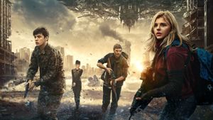 The 5th Wave's poster