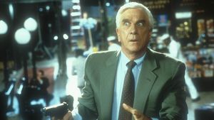 Naked Gun 33 1/3: The Final Insult's poster