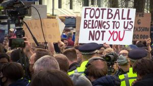 Kicking Off: The Rise and Fall of the Super League's poster