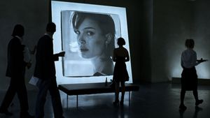 Closer's poster