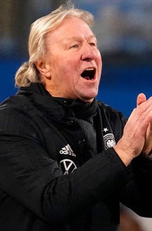 Horst Hrubesch - Ungeheuer erfolgreich's poster