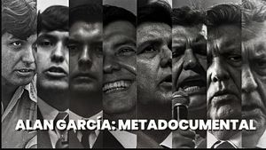La vida pública de Alan García (Metadocumental)'s poster