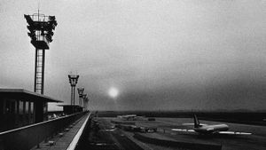 La Jetée's poster