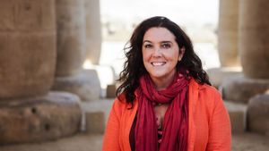 Egypt's Great Mummies: Unwrapped with Bettany Hughes's poster