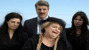 Nisos 2: To kynigi tou hamenou thisavrou's poster