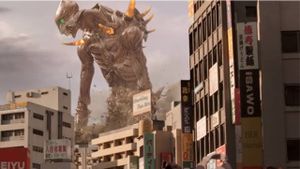 Giant God Warrior Appears in Tokyo's poster