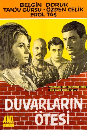 Duvarlarin Ötesi's poster