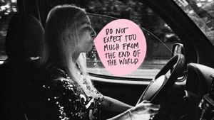 Do Not Expect Too Much from the End of the World's poster