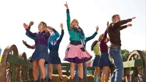 Hannah Montana: The Movie's poster