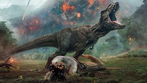Jurassic World: Fallen Kingdom's poster