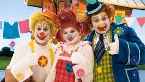 Dobus: Welkom in het Circus's poster