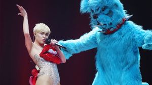 Miley Cyrus: Bangerz Tour's poster
