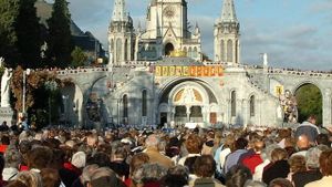 Tourisme religieux, un marché sacré's poster