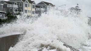 Tsunamis: Facing a Global Threat's poster