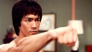 Bruce Lee: The Immortal Dragon's poster