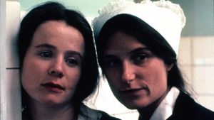 Breaking the Waves's poster