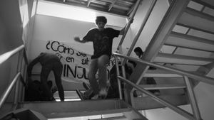 Tensión's poster