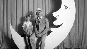 Paper Moon's poster