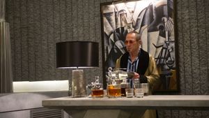 Mechanic: Resurrection's poster