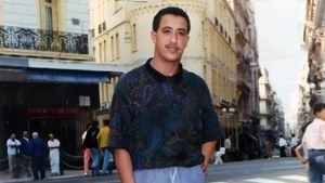 Cheb Hasni, Je vis encore !'s poster