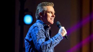 Brian Regan: Nunchucks and Flamethrowers's poster