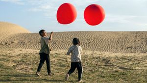 Balloon's poster