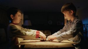 Don't Leave the Kids Alone's poster