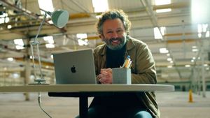 Michael Sheen's Secret Million Pound Giveaway's poster