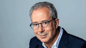 Ben Elton: Live's poster