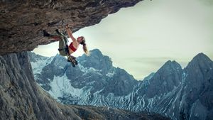 Cliffhanger's poster