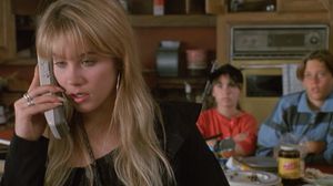Don't Tell Mom the Babysitter's Dead's poster