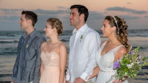Destination Wedding's poster