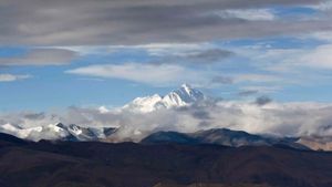Into Thin Air: Death on Everest's poster
