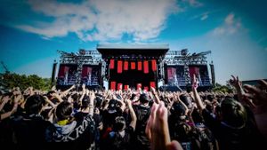 ONE OK ROCK 2016 SPECIAL LIVE IN NAGISAEN's poster