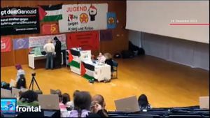 Linker Antisemitismus in Deutschland - Hass auf Juden und Israel's poster
