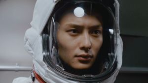 Space Brothers's poster