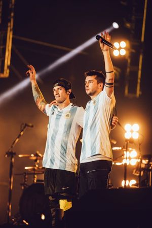 Twenty One Pilots: Lollapalooza Argentina 2019's poster