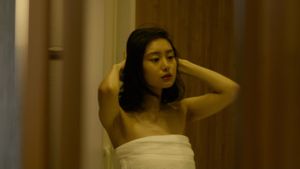 While the Women Are Sleeping's poster