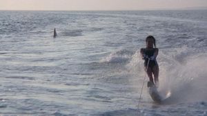 Jaws 2's poster